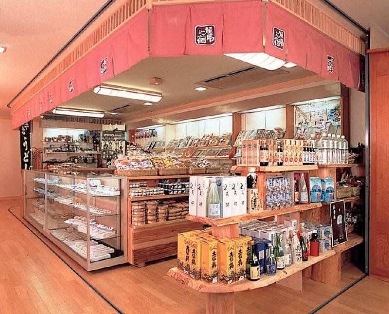 ホテル南水 高知市 エクステリア 写真